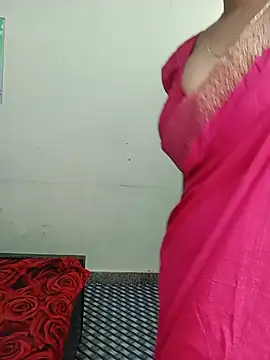 Snapshot of Miss-Riyasingh chatting on June 10, 3:52 am Miss-Riyasingh online show from June 10, 3:52 am