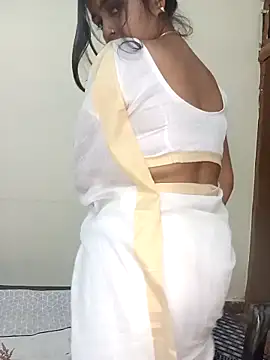 Snapshot of Miss-Riyasingh chatting on September 21, 5:40 pm Miss-Riyasingh online show from September 21, 5:40 pm
