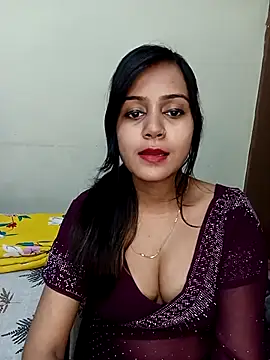 Miss-Riyasingh online show from November 19, 5:13 pm