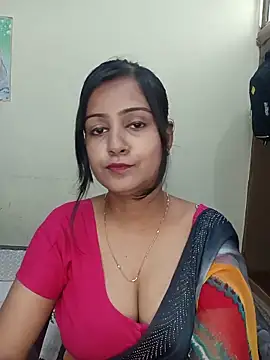 Snapshot of Miss-Riyasingh chatting on May 26, 4:21 am Miss-Riyasingh online show from May 26, 4:21 am