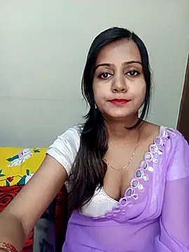 Miss-Riyasingh online show from November 7, 4:55 pm
