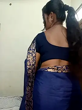 Snapshot of Miss-Riyasingh chatting on May 23, 5:17 am Miss-Riyasingh online show from May 23, 5:17 am