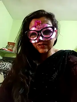 Snapshot of DesiMuffin chatting on March 19, 6:55 pm DesiMuffin online show from March 19, 6:55 pm