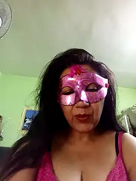 Snapshot of DesiMuffin chatting on February 16, 10:11 pm DesiMuffin online show from February 16, 10:11 pm