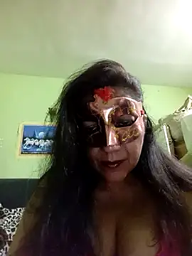 Snapshot of DesiMuffin chatting on March 17, 5:38 pm DesiMuffin online show from March 17, 5:38 pm