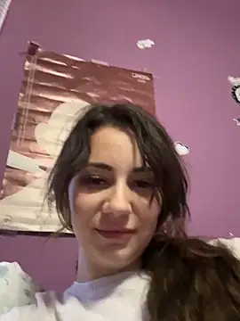 BelleSkye online show from March 15, 2:34 pm