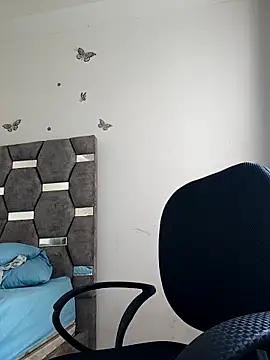 Snapshot of aurelialux chatting on November 14, 8:01 pm aurelialux online show from November 14, 8:01 pm