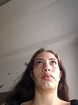 Snapshot of aurelialux chatting on September 19, 9:41 pm aurelialux online show from September 19, 9:41 pm