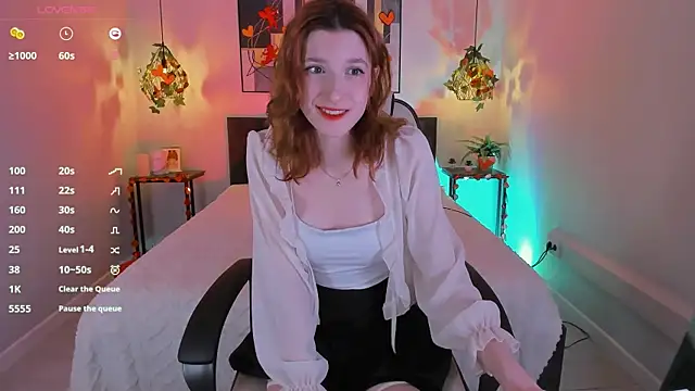 Snapshot of Lil_Melanie_ chatting on February 20, 12:07 pm Lil Melanie online show from February 20, 12:07 pm