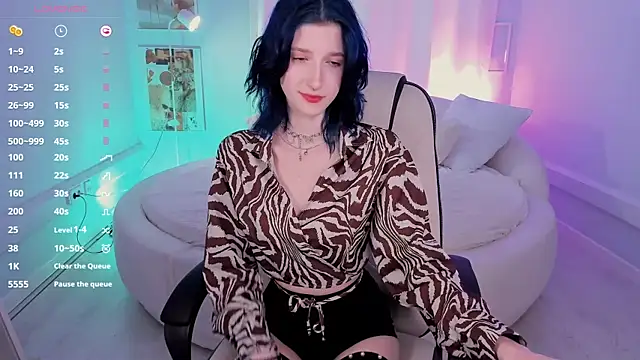 Lil Melanie  online show from March 18, 12:08 pm