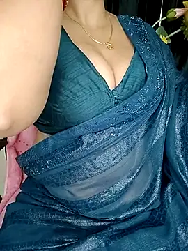 Snapshot of kaamuk_shweta chatting on November 29, 4:07 pm kaamuk shweta online show from November 29, 4:07 pm