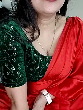 kaamuk shweta online show from October 3, 9:05 pm