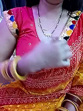 Snapshot of kaamuk_shweta chatting on October 28, 5:01 pm kaamuk shweta online show from October 28, 5:01 pm