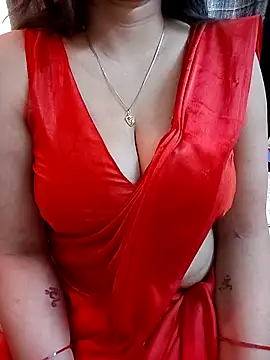 Snapshot of kaamuk_shweta chatting on December 1, 4:57 am kaamuk shweta online show from December 1, 4:57 am