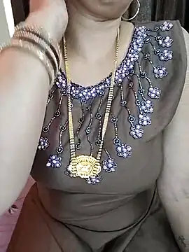 kaamuk shweta online show from February 10, 8:02 am