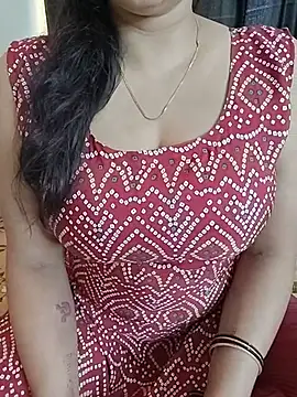 Snapshot of kaamuk_shweta chatting on July 8, 10:27 am kaamuk shweta online show from July 8, 10:27 am