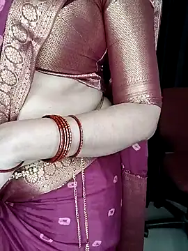 Snapshot of kaamuk_shweta chatting on November 5, 7:06 pm kaamuk shweta online show from November 5, 7:06 pm