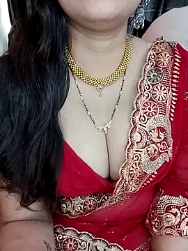 Snapshot of kaamuk_shweta chatting on November 1, 4:30 am kaamuk shweta online show from November 1, 4:30 am