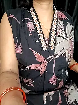 Snapshot of kaamuk_shweta chatting on November 10, 5:07 pm kaamuk shweta online show from November 10, 5:07 pm