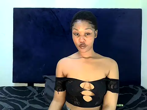 ReginaStar16 online show from September 18, 7:39 pm