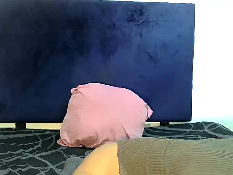 ReginaStar16 online show from November 9, 1:53 am