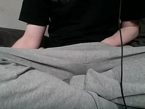 krissraw online show from March 9, 7:45 am