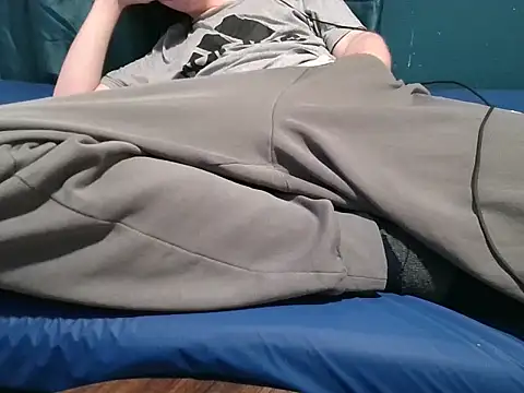 krissraw online show from November 28, 6:24 am