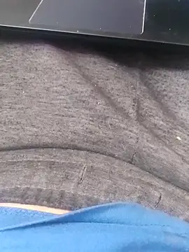 krissraw online show from April 8, 8:49 am