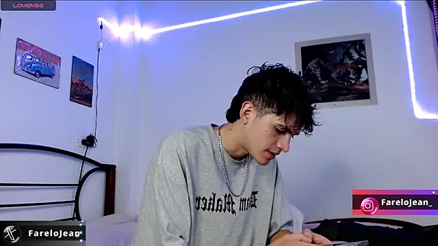 jeanfarelo online show from December 20, 10:16 am