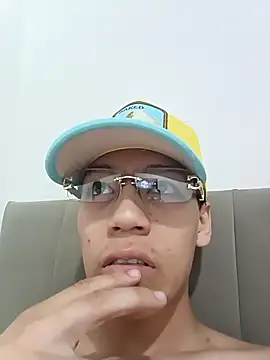 CRYBYT9 online show from September 27, 2:07 am