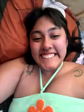 Snapshot of pawmistry chatting on October 22, 7:57 pm pawmistry online show from October 22, 7:57 pm