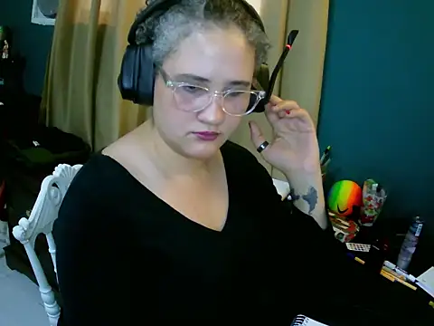 lolalicious 7583 online show from February 9, 9:02 pm