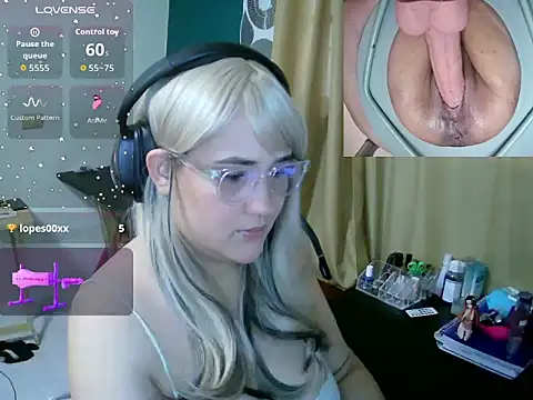 lolalicious 7583 online show from March 1, 6:41 pm