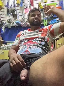 Snapshot of Sheik_z_o chatting on October 27, 4:52 pm Sheik z o online show from October 27, 4:52 pm