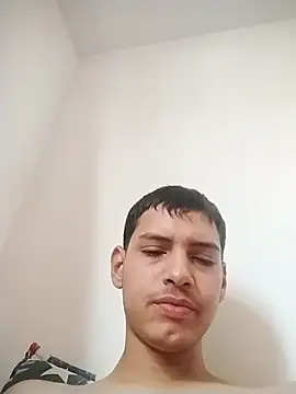 LeadingBeggar online show from October 6, 7:58 pm