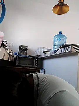 Snapshot of EmpaticBolillo chatting on July 21, 1:56 pm EmpaticBolillo online show from July 21, 1:56 pm