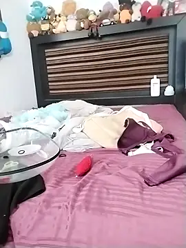 EmpaticBolillo online show from February 20, 8:44 pm