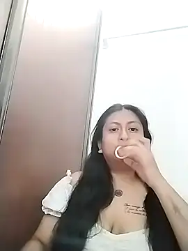 EmpaticBolillo online show from March 17, 4:21 pm