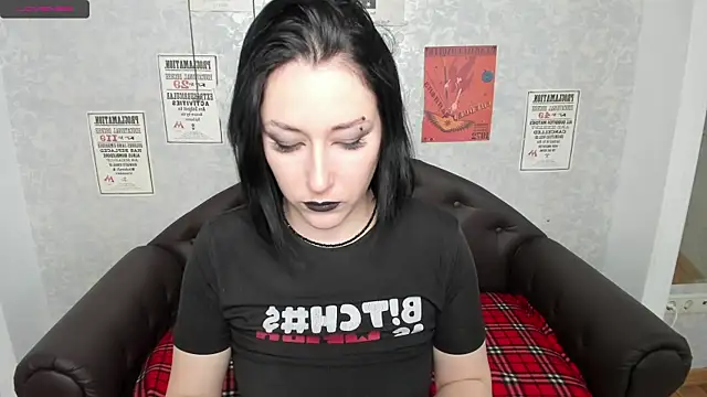 adell berry online show from March 2, 5:44 am