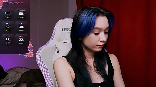 Snapshot of Kimiko__ chatting on March 12, 5:28 pm Kimiko online show from March 12, 5:28 pm