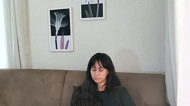 Snapshot of Blue_butterfly chatting on March 22, 8:48 pm Blue butterfly online show from March 22, 8:48 pm