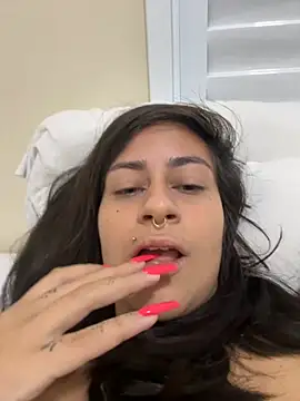 Snapshot of Blue_butterfly chatting on November 24, 6:57 am Blue butterfly online show from November 24, 6:57 am