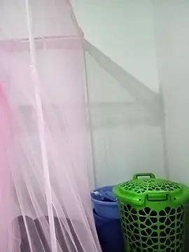 BriannaVincent online show from March 7, 4:41 am