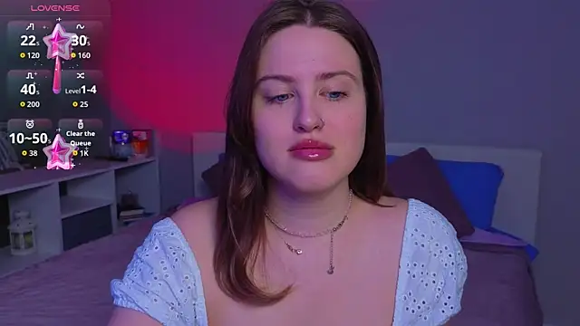  Sarah Soul  online show from April 9, 11:11 pm