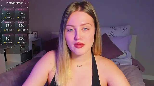  Sarah Soul  online show from October 18, 12:12 am