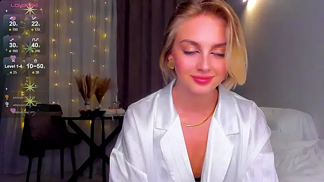 Snapshot of pretty_girlnextdoor chatting on December 31, 9:06 pm pretty girlnextdoor online show from December 31, 9:06 pm