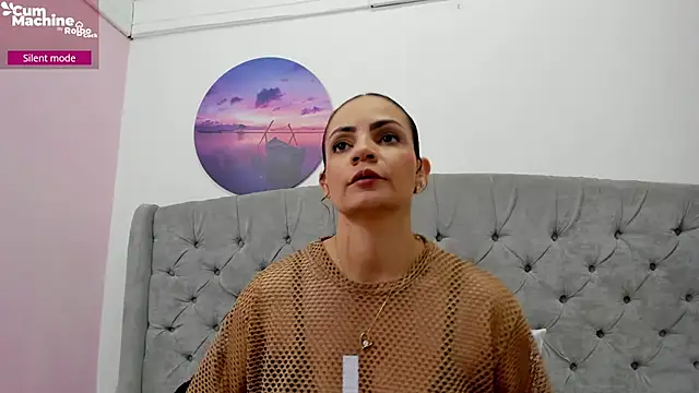 Valesskahall online show from November 19, 12:05 pm