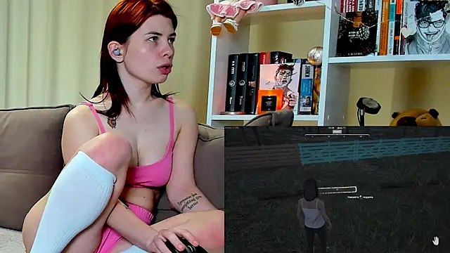 Snapshot of callmetori chatting on March 5, 6:56 pm callmetori online show from March 5, 6:56 pm