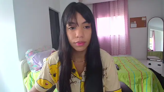 -Naomyy- online show from February 21, 3:36 pm