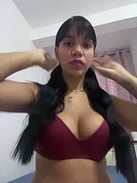 -Naomyy- online show from May 2, 1:00 am